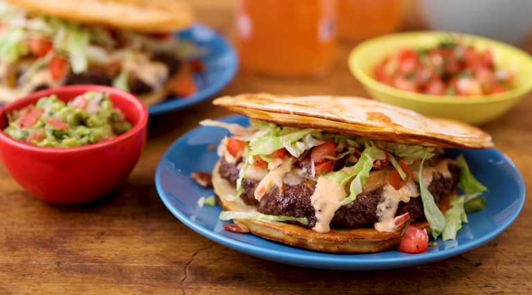 Quesadilla Burger Recipe (Applebee's Copycat)| Recipes.net