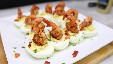 https://recipes.net/wp-content/uploads/portal_files/recipes_net_posts/2021-08/shrimp-and-bacon-deviled-eggs-recipe.png