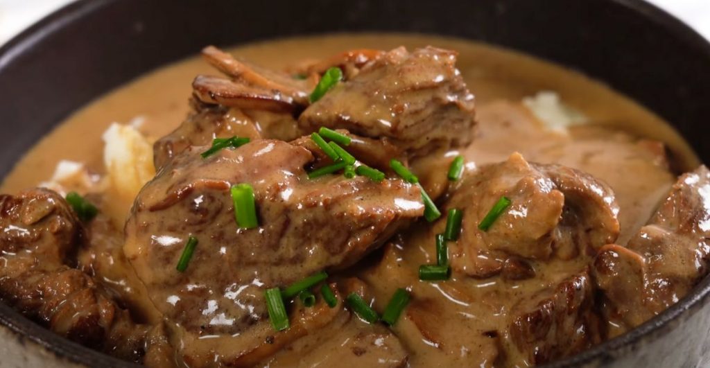 Slow Cooker Beef and Mushroom Stew Recipe