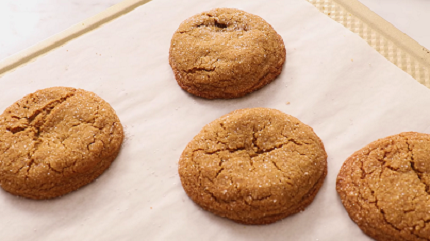 soft and easy molasses cookies recipe