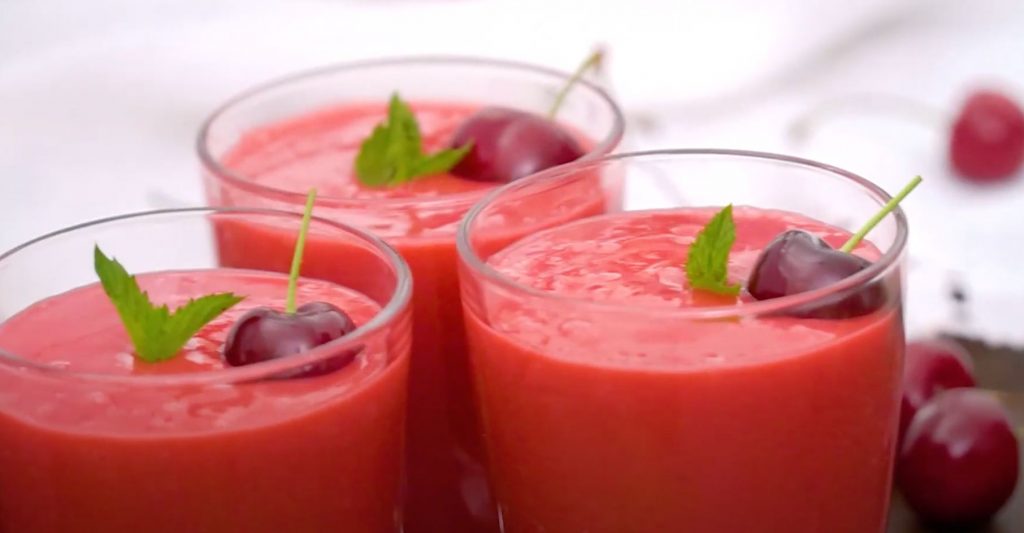 Strawberry Cherry Smoothies Recipe