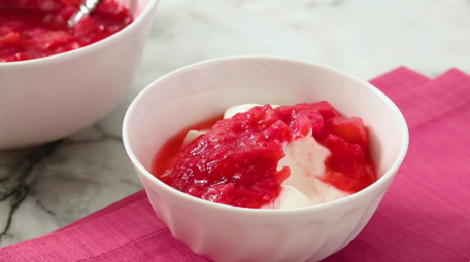 strawberry rhubarb compote recipe