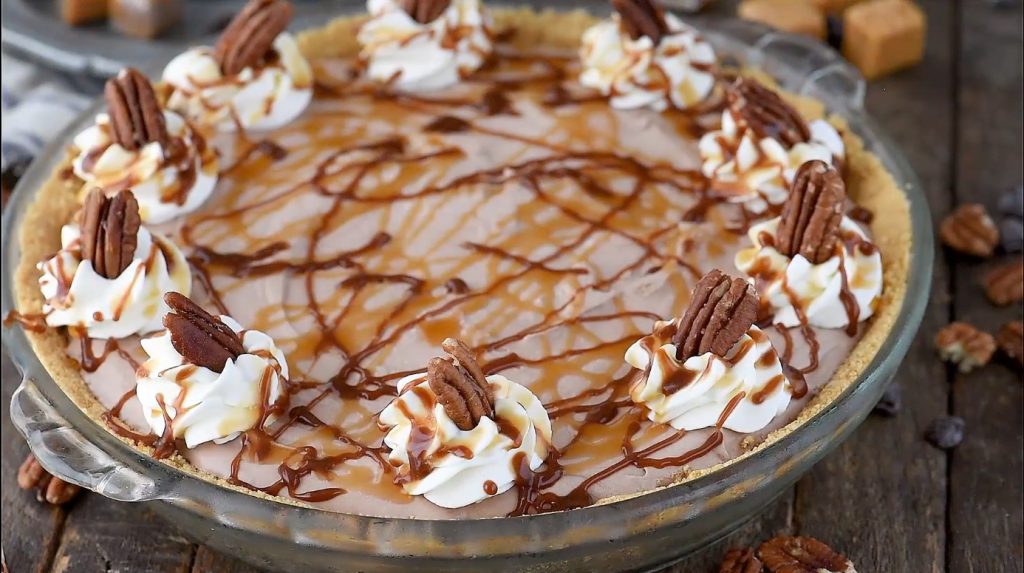 Homemade Turtle Ice Cream Pie - Bakers Table