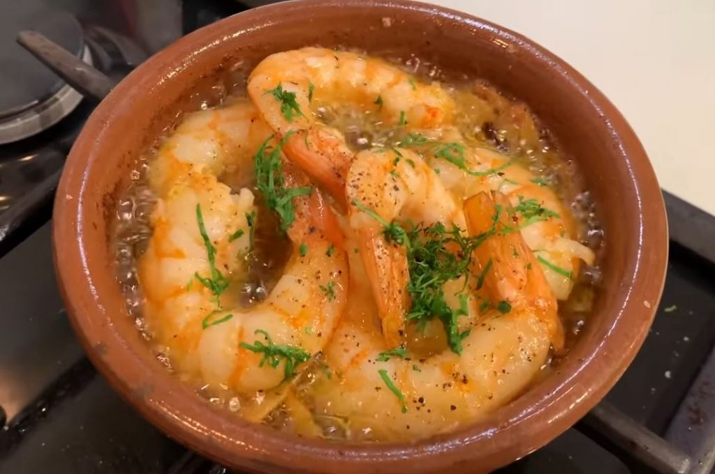 gambas al ajillo (shrimp with garlic) recipe