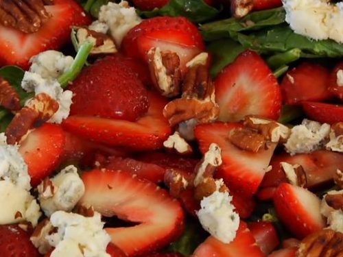sesame strawberry salad recipe