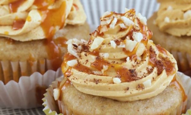 banana cupcake with peanut butter frosting recipe