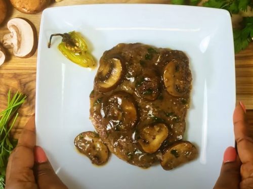 steaks with mushroom gravy recipe