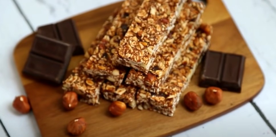 almond coconut granola bars recipe