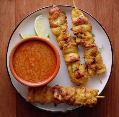 grilled chicken satay with spicy peanut sauce recipe