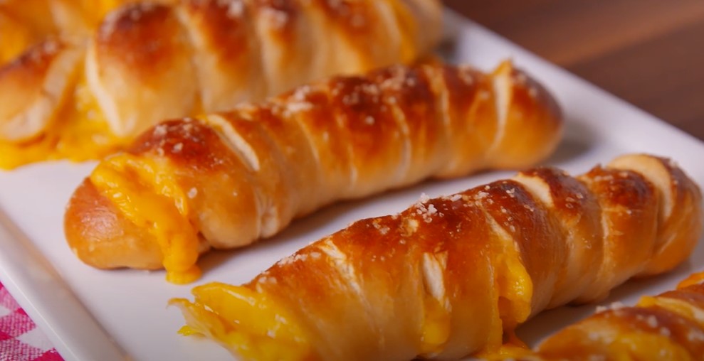 cheesy pretzel twists recipe