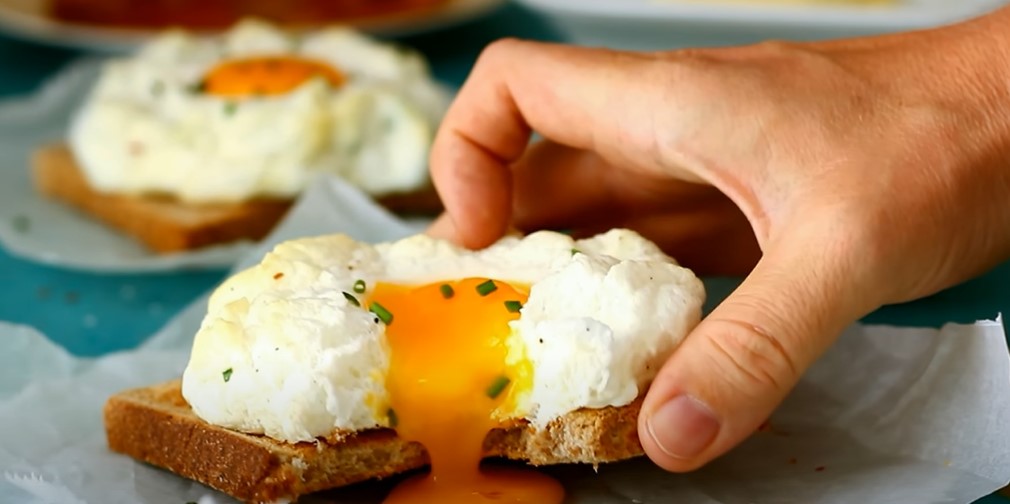 cloud eggs (egg nests) recipe