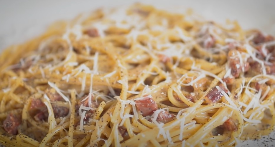 bacon carbonara pasta recipe