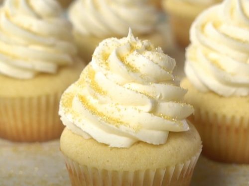 champagne cupcakes with sweet champagne buttercream frosting recipe
