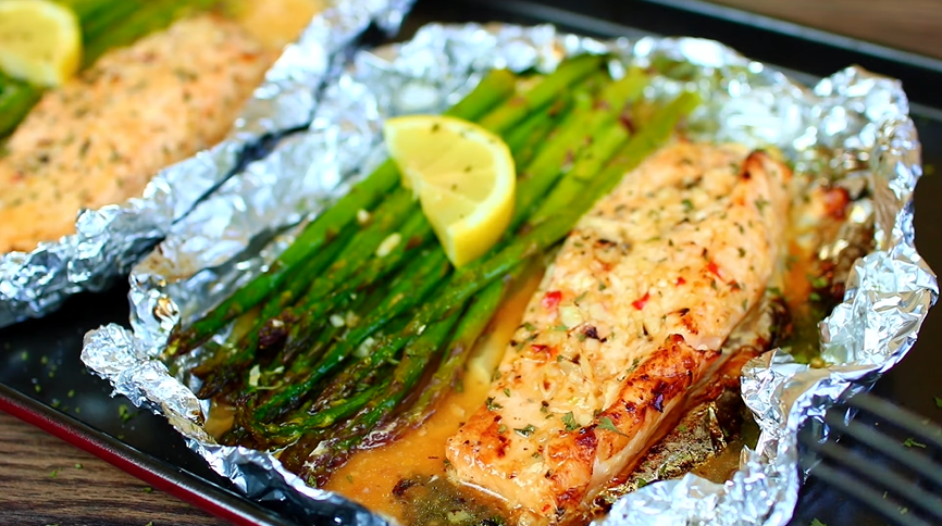 baked salmon and asparagus in foil recipe