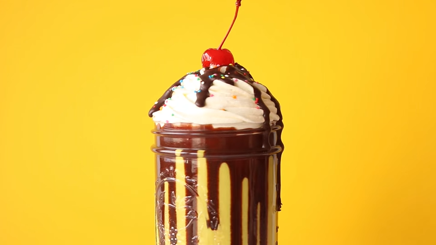 banana split shake recipe