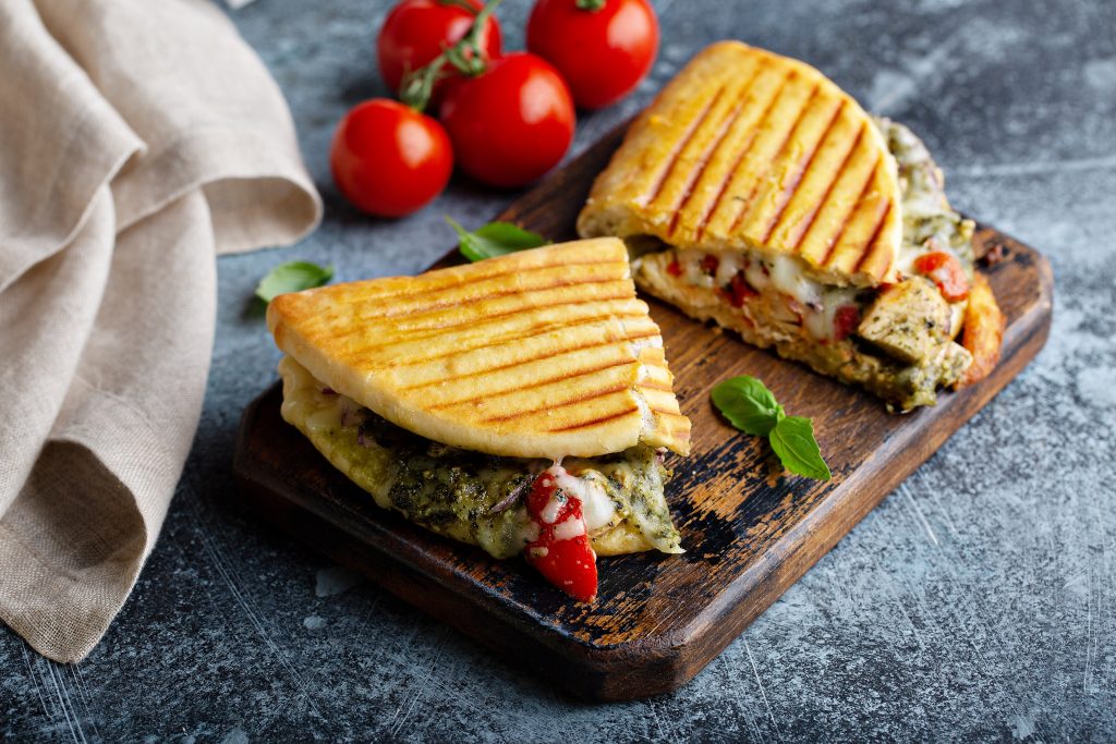 basil pesto chicken sandwich recipe