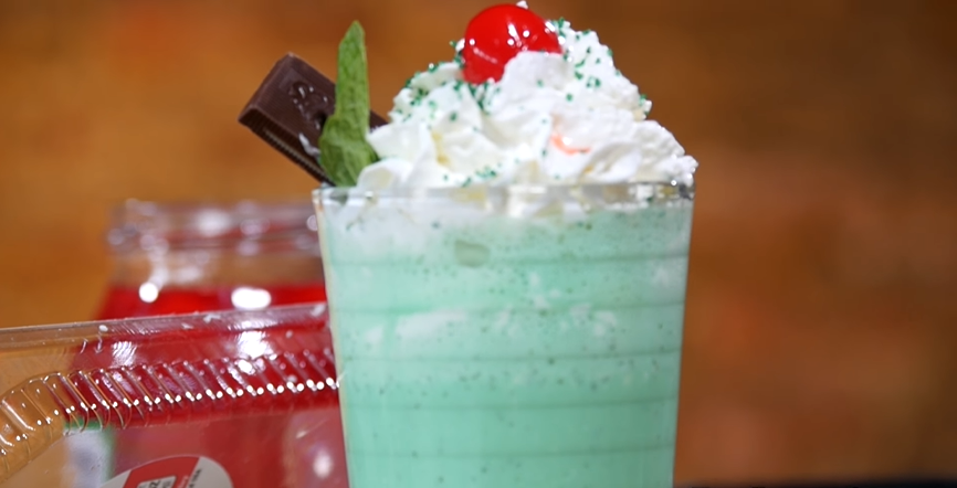 boozy shamrock shake recipe