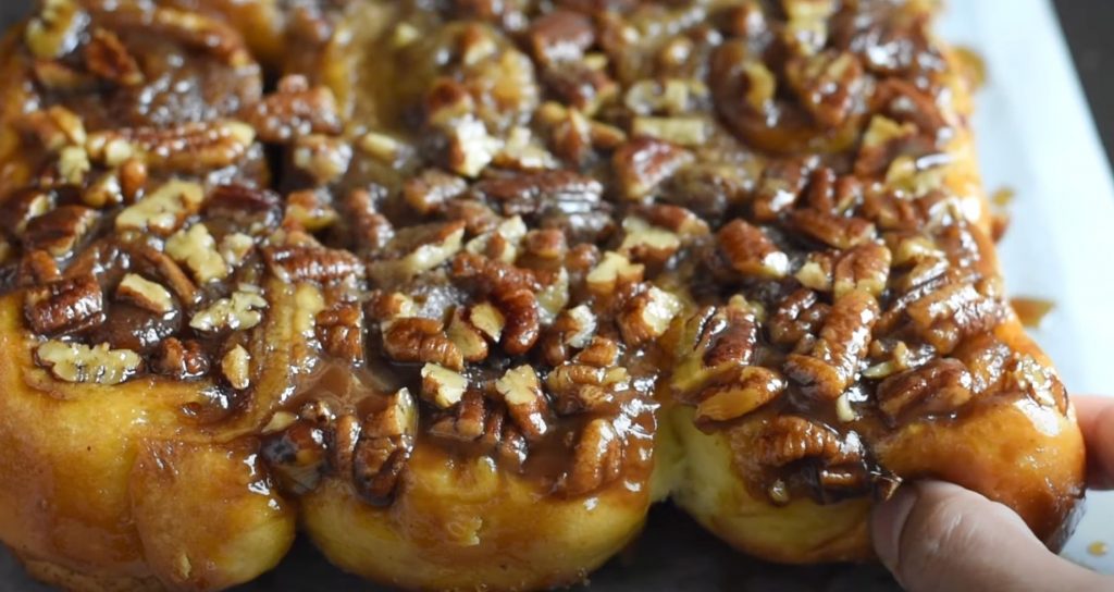 One Hour Caramel Pecan Sticky Buns Recipe