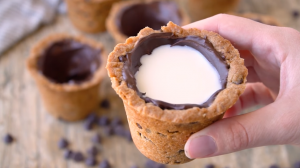 chocolate chip cookie shooters recipe