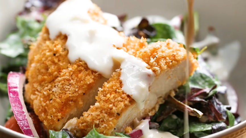 creamy garlic parmesan crispy chicken salad recipe