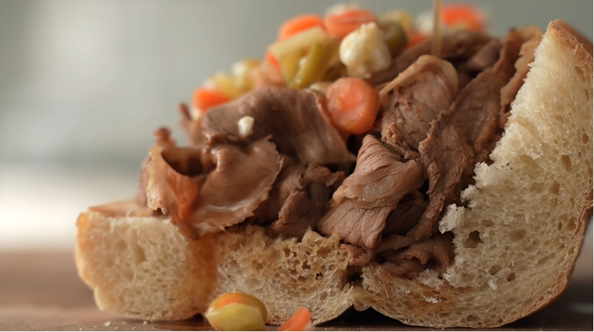 https://recipes.net/wp-content/uploads/portal_files/recipes_net_posts/2021-09/crock-pot-italian-beef-sandwich-recipe.png