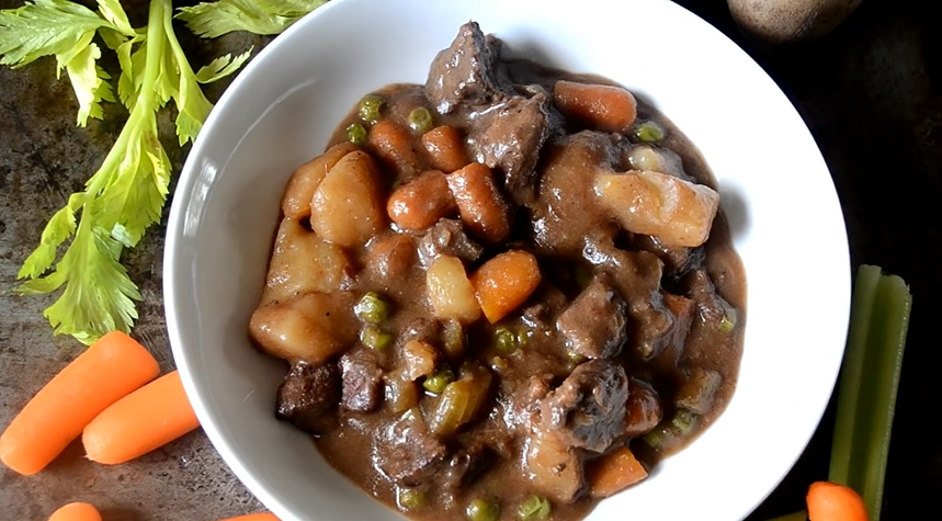 easy and hearty slow cooker beef stew recipe