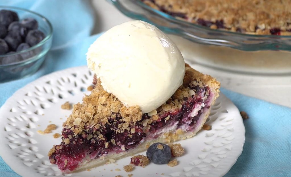 Fruit Pie with Crumb Topping Recipe