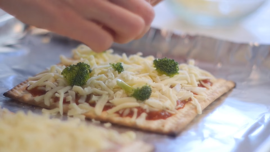 matzo pizza recipe