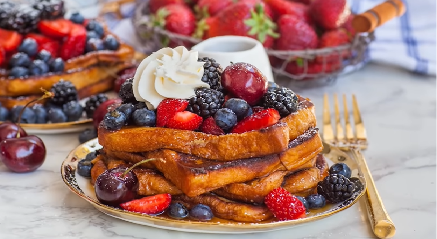mixed berry french toast recipe