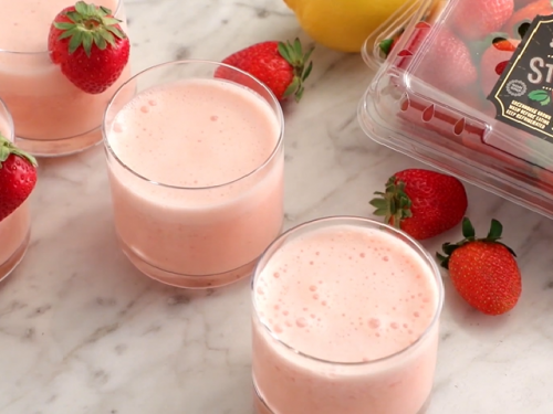 pink lemonade with strawberries smoothie recipe