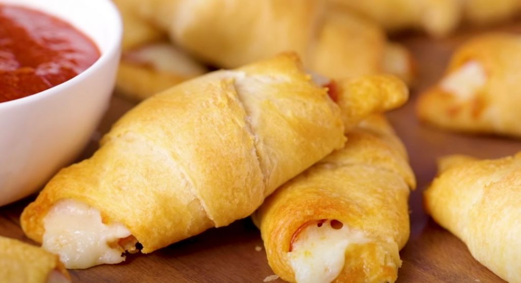 Pizza Stuffed Crescent Rolls Recipe