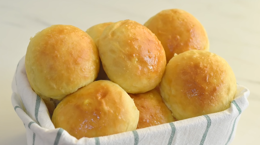 Potato Pan Rolls Recipe: How to Make It