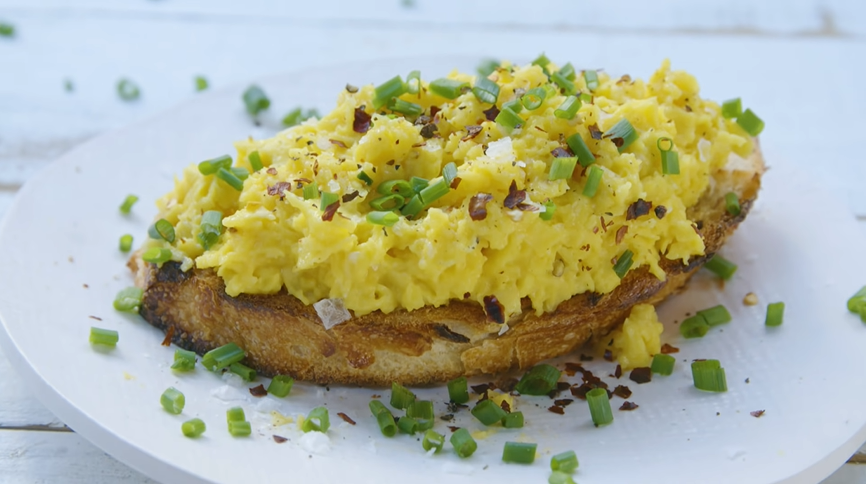 scrambled eggs with fresh herbs and cheese recipe