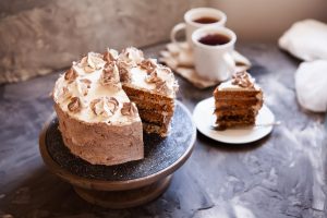 Snickerdoodle Cake Recipe, snickerdoodle cake with cinnamon swirl and brown sugar buttercream frosting