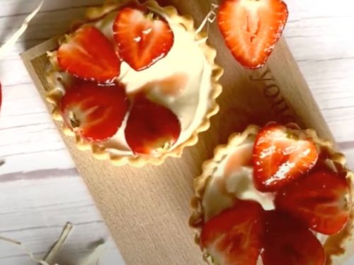 Strawberry-Ricotta Tartlets Recipe