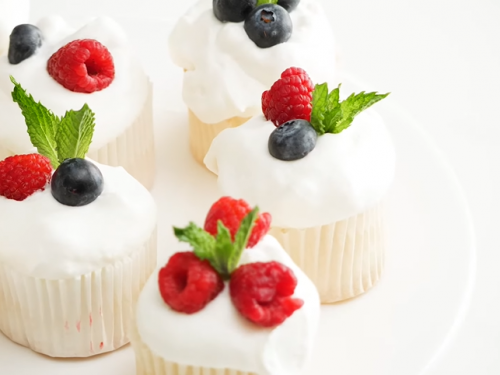 sweet light angel food cupcakes with meringue icing recipe
