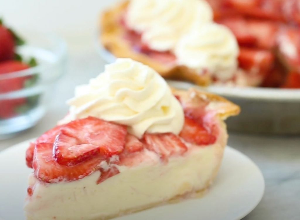 Tropical Strawberry Cream Pie Recipe