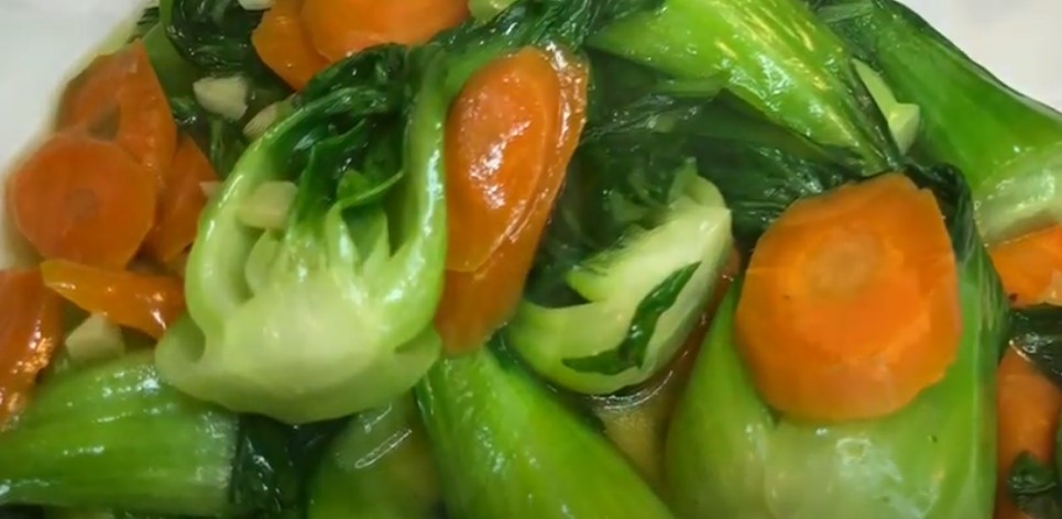 stir fried pork with carrots and bok choy recipe