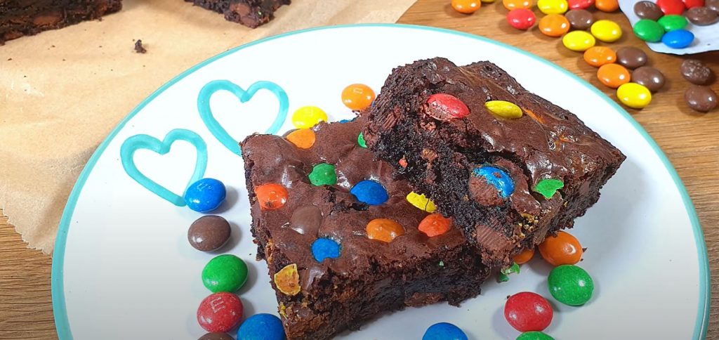 frosted holiday mint m&m brownies recipe