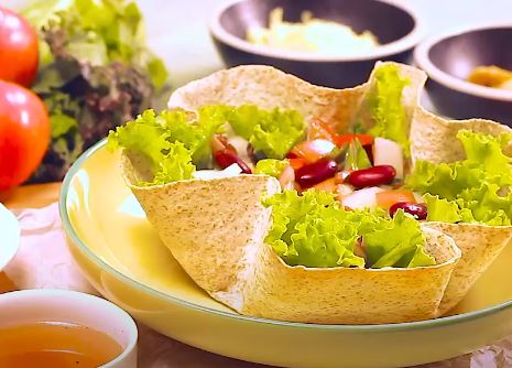 southwestern tortilla salad recipe