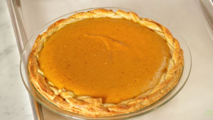 moon-shaped pumpkin pie recipe