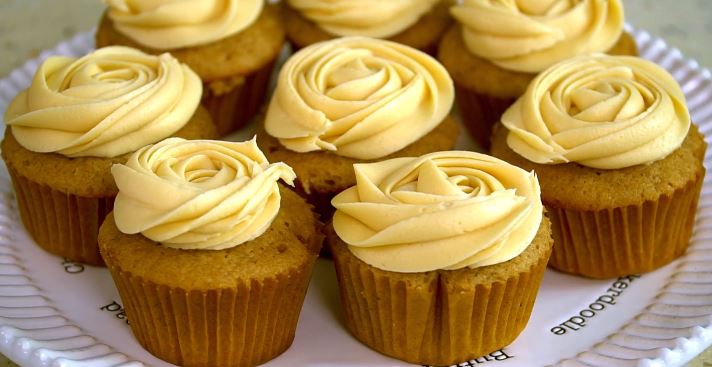 applesauce spice cupcakes recipe