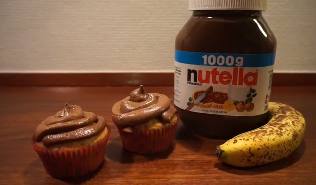 banana cupcakes with nutella buttercream frosting recipe