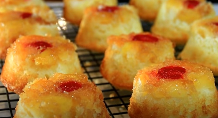 simple pineapple upside-down cupcakes recipe