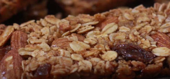 crispy honey nut granola bars recipe