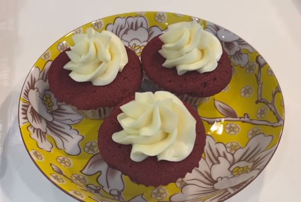 rudolph the red velvet cupcake recipe