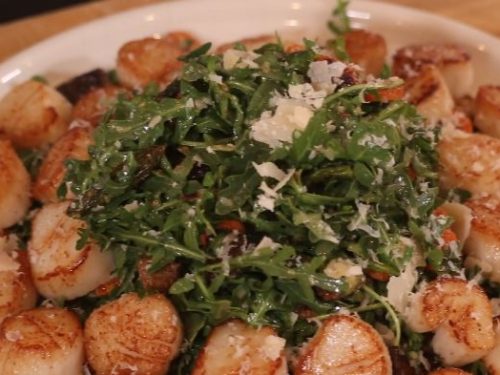 sea scallops, arugula, and beet salad recipe