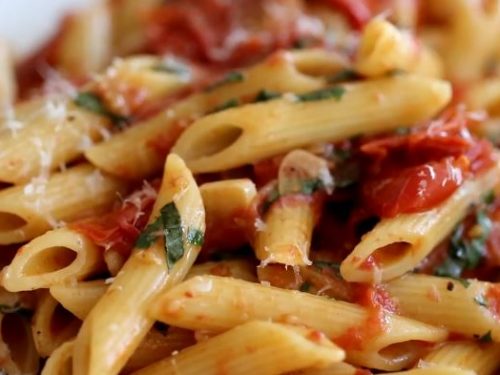 pasta with slow-roasted tomatoes recipe