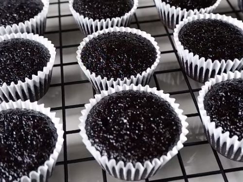 dark chocolate cupcakes recipe