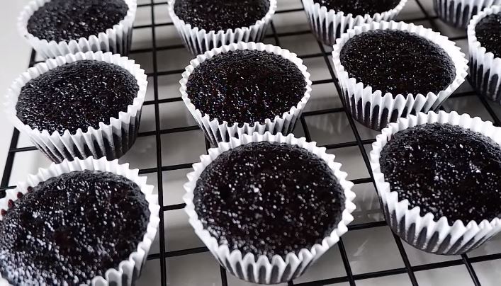 dark chocolate cupcakes recipe